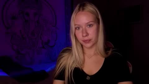 Snapshot of pureeangel chatting on 03-04-26, 08:15 Megan online show from 03-04-26, 08:15