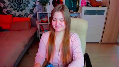 Miss Hanna online show from 11-05-25, 04:18