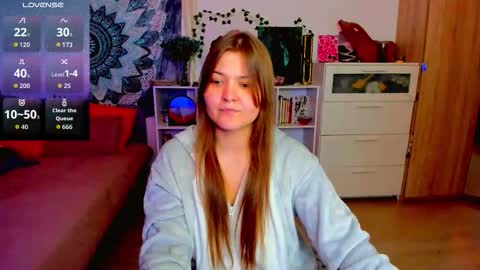 Miss Hanna online show from 11-24-25, 12:49