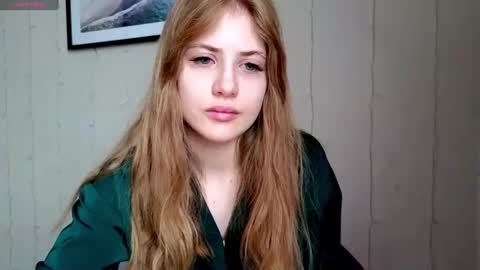 Snapshot of puremiraclealis chatting on 01-24-25, 09:06 Alicia online show from 01-24-25, 09:06