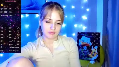 Snapshot of puremiraclealis chatting on 01-25-25, 06:46 Alicia online show from 01-25-25, 06:46