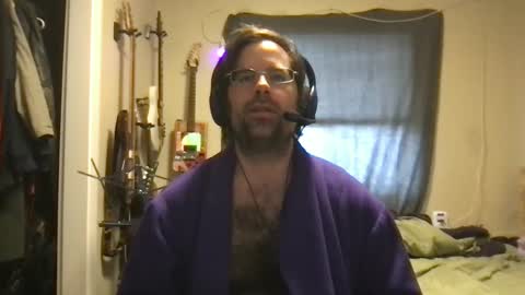 Purple online show from 09-21-25, 07:37