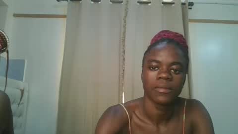 purple_honey1 online show from 03-27-26, 10:04