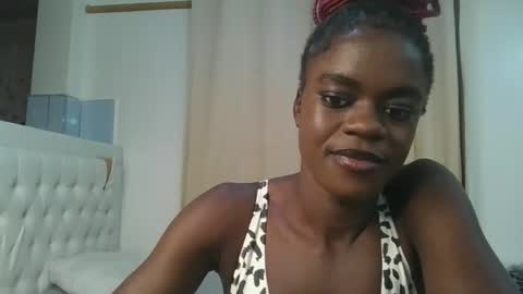 purple_honey1 online show from 04-07-26, 10:42