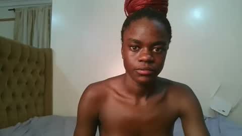 purple_honey1 online show from 04-12-26, 06:29