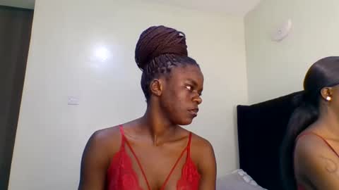 purple_honey1 online show from 04-29-26, 06:58