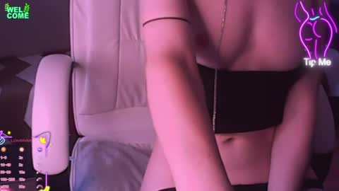 Adriana    WILL BE ONLINE soon online show from 07-25-26, 06:00