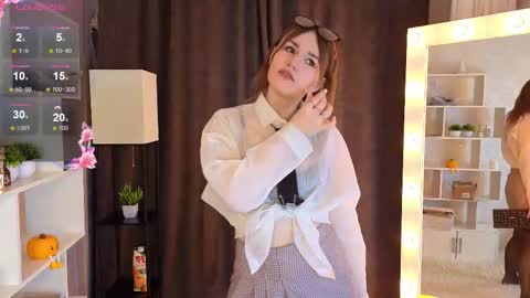 lola online show from 03-08-26, 11:19