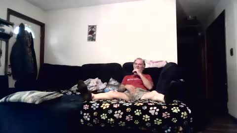 Snapshot of pussy_licker0127 chatting on 10-07-25, 02:25 Mark online show from 10-07-25, 02:25