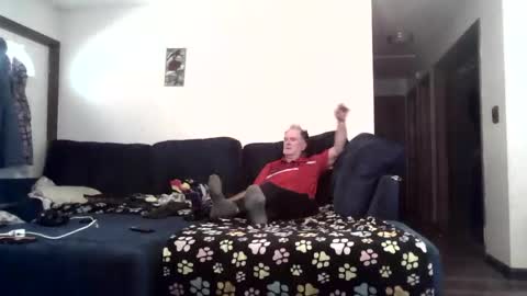 Snapshot of pussy_licker0127 chatting on 10-24-25, 04:03 Mark online show from 10-24-25, 04:03