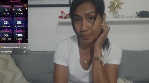 Snapshot of pussycash chatting on 12-12-24, 06:21 POCCA online show from 12-12-24, 06:21