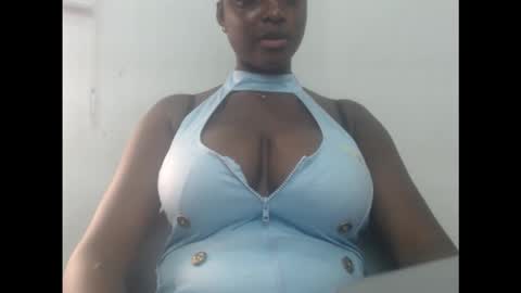 pussydollurz online show from 11-07-25, 08:58