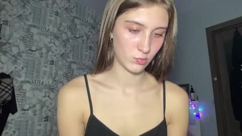 Snapshot of pussygir007 chatting on 01-16-25, 09:05 pussygirl007 online show from 01-16-25, 09:05