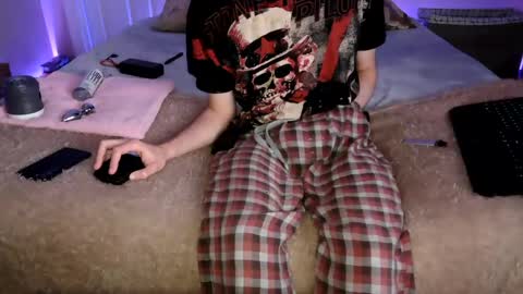 pussylover2182 online show from 12-13-24, 07:58