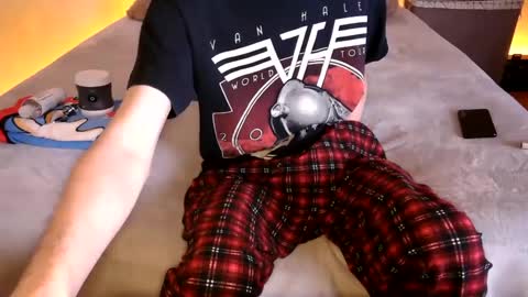 pussylover2182 online show from 12-18-24, 07:47