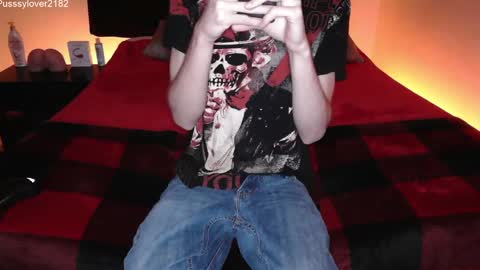 pussylover2182 online show from 09-24-25, 04:16