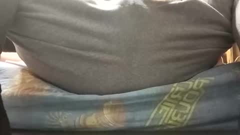 Snapshot of pussylver21 chatting on 01-10-26, 08:38 pussylver21 online show from 01-10-26, 08:38