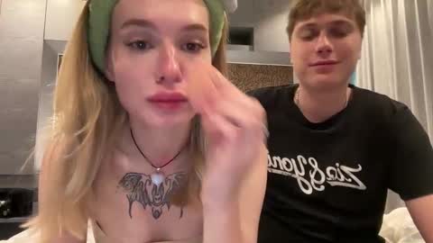 Lina online show from 10-11-25, 12:32