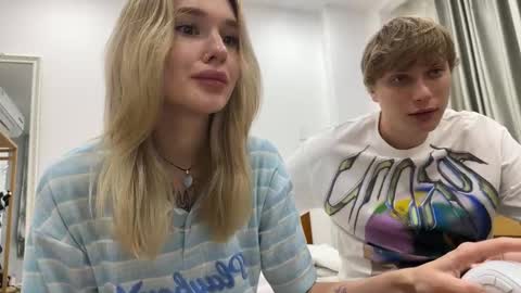 Lina online show from 12-01-25, 07:41