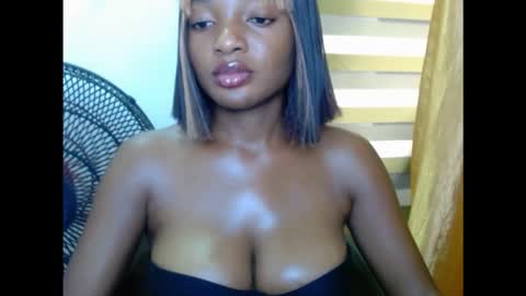 Snapshot of pussyxwetx chatting on 11-24-25, 09:03 pussyxwetx online show from 11-24-25, 09:03