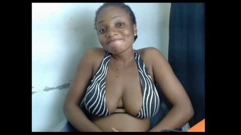 Snapshot of pussyxwetx chatting on 05-05-26, 01:24 pussyxwetx online show from 05-05-26, 01:24