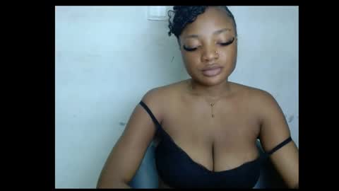 Snapshot of pussyxwetx chatting on 05-30-26, 10:40 pussyxwetx online show from 05-30-26, 10:40