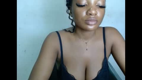 Snapshot of pussyxwetx chatting on 06-11-26, 02:53 pussyxwetx online show from 06-11-26, 02:53