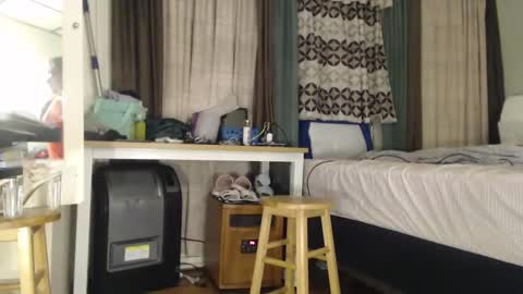 putiputi4u online show from 12-27-24, 03:42