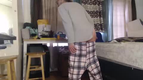 putiputi4u online show from 01-13-25, 06:49