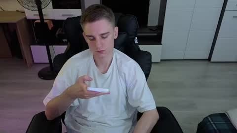 vodka online show from 07-24-26, 05:49