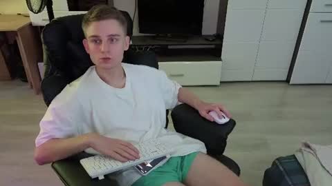vodka online show from 07-27-26, 05:47