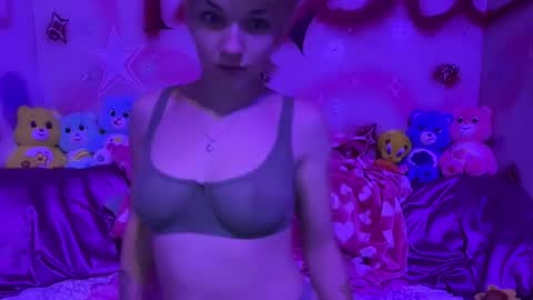 Snapshot of pvnkpixie chatting on 09-12-25, 06:41 pvnkpixie online show from 09-12-25, 06:41