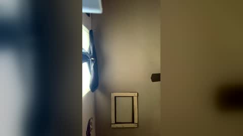 Snapshot of pyrex8 chatting on 12-20-25, 04:14 pyrex8 online show from 12-20-25, 04:14