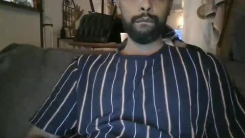 Snapshot of python974 chatting on 09-28-25, 05:29 Python online show from 09-28-25, 05:29