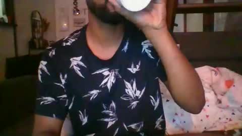 Snapshot of python974 chatting on 10-06-25, 01:58 Python online show from 10-06-25, 01:58