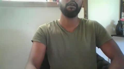 Snapshot of python974 chatting on 05-09-26, 06:07 Python online show from 05-09-26, 06:07