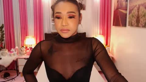 Queen Agatha online show from 12-18-24, 09:14