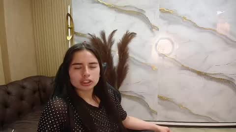 Qetsyah online show from 04-18-26, 07:07