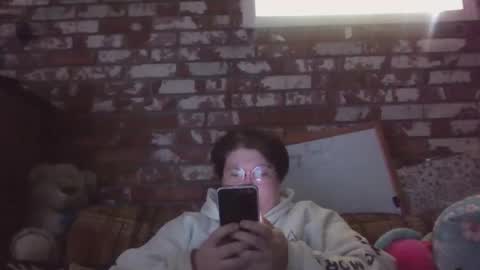 Snapshot of qtbisuccubi chatting on 12-16-25, 08:58 Br4tty Bunny online show from 12-16-25, 08:58