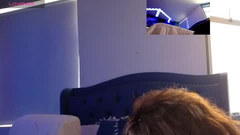 Queen And King online show from 12-30-24, 01:25