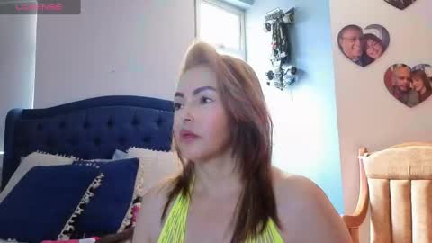 Queen And King online show from 01-01-25, 02:52