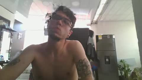 Snapshot of queen42099 chatting on 01-29-25, 07:43 leiton online show from 01-29-25, 07:43