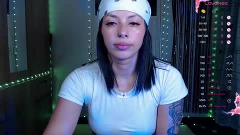 Snapshot of queen__abby chatting on 03-04-26, 07:53 Queen Abby online show from 03-04-26, 07:53