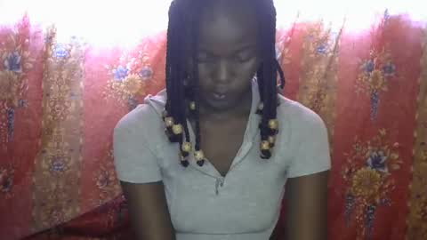 Snapshot of queen_banice chatting on 10-09-25, 09:18 queen_banice online show from 10-09-25, 09:18