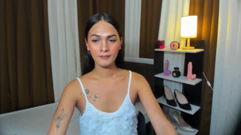 Queen Dyosa online show from 10-26-25, 05:24