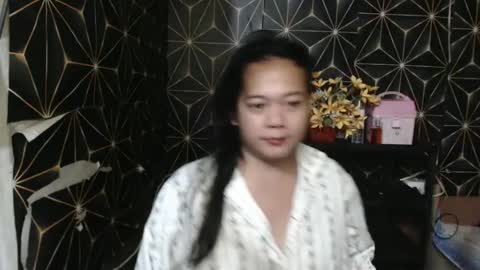 queen_ennah online show from 12-24-24, 01:59