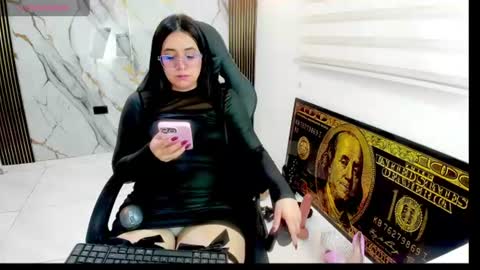 queen_findom1 online show from 07-23-26, 05:38