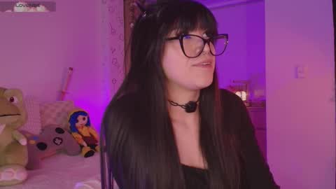 Snapshot of queen_gummy chatting on 09-12-25, 01:49 saloo online show from 09-12-25, 01:49