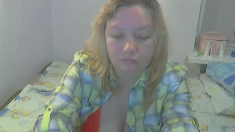 Snapshot of queen_jane8 chatting on 12-09-24, 06:57 queen_jane8 online show from 12-09-24, 06:57