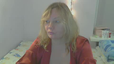 Snapshot of queen_jane8 chatting on 12-10-24, 08:38 queen_jane8 online show from 12-10-24, 08:38